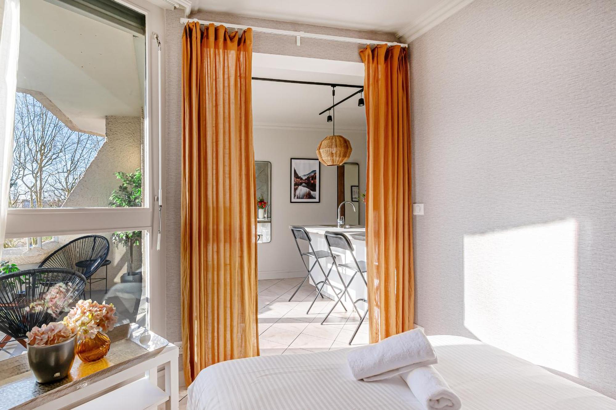 The Lake Aurora Suite - Duke Housing Creteil Luaran gambar